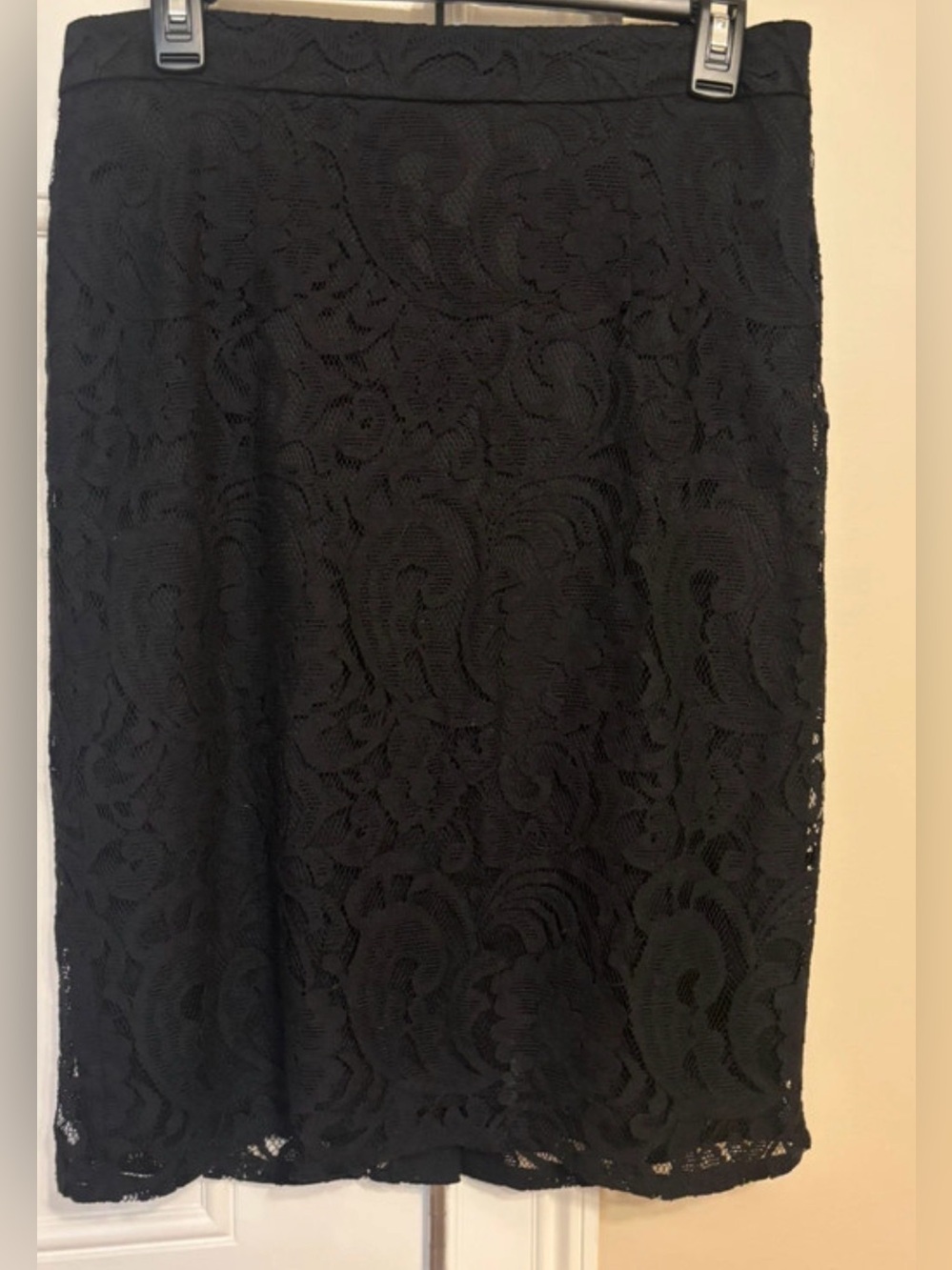Chico's Lace Lined Pencil Skirt